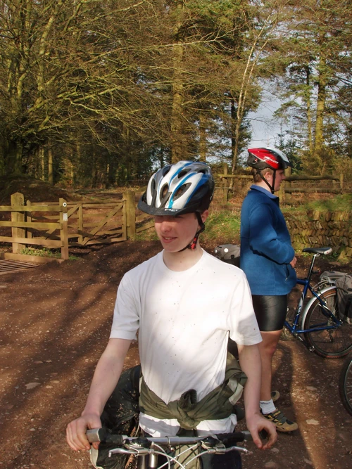 25 Mar 2005 · Somerset & North Devon Coast: Day 1 Home to Quantock Hills YH