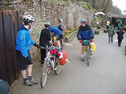 27 Mar 2005 · Somerset & North Devon Coast: Day 3 Exford to Lynton YH