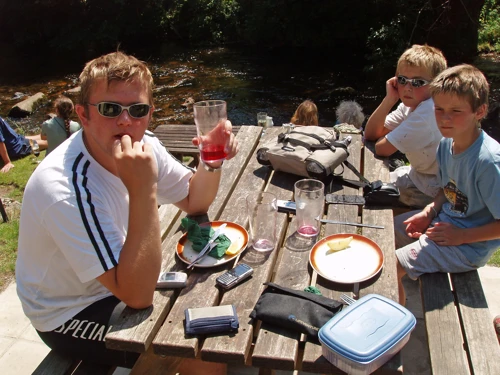 10 Jul 2005 · Fingle Bridge