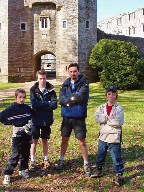 19 Mar 2006 · Berry Pomeroy Castle