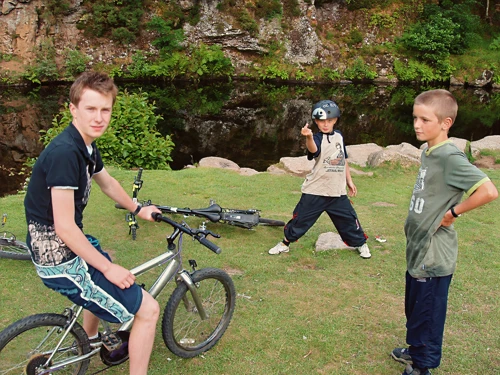 Report photo