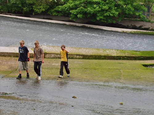 Report photo