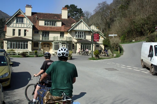 Dillan and Lawrence at the Hunters Inn