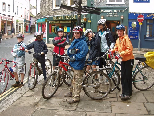 20 Jan 2008 · Totnes Cyclepath & Café