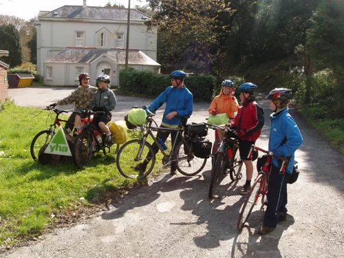 14 Apr 2008 · South Cornish Coast: Day 4 Golant to Home