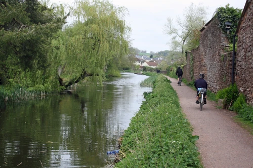 The canal at Sampford Peverell.