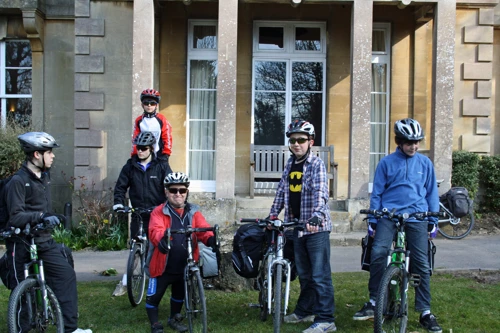 Callum, George, Ash, John, Will and Lawrence outside Bath youth hostel