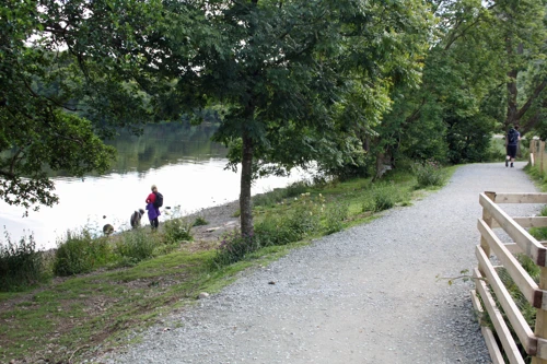 The new cycle path around Grasmere.