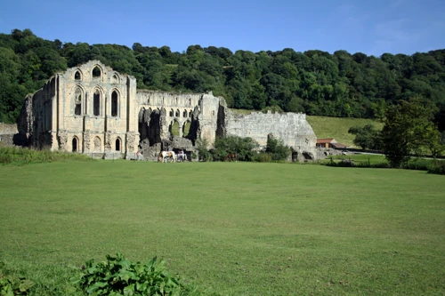 Rievaulx Abbey, 14.3 miles in