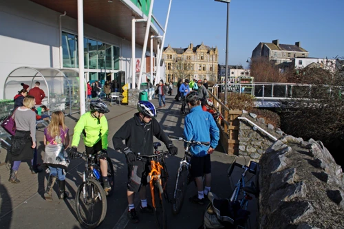 22 Jan 2017 · Templer Way Cycle Path