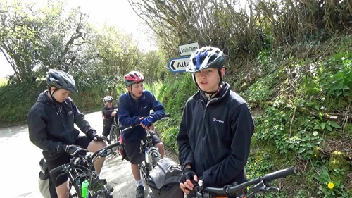 13 Apr 2017 · North Cornwall Coast: Day 1: Home to Tintagel YH