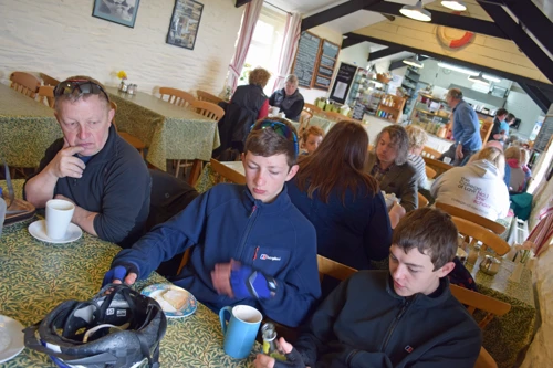 15 Apr 2017 · North Cornwall Coast: Day 3: Treyarnon to Perranporth YH