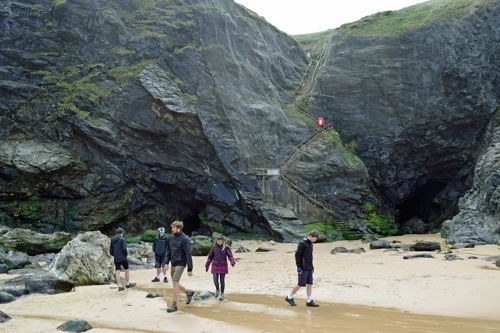 15 Apr 2017 · North Cornwall Coast: Day 3: Treyarnon to Perranporth YH
