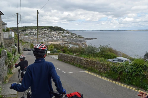 Descending into Mousehole.
