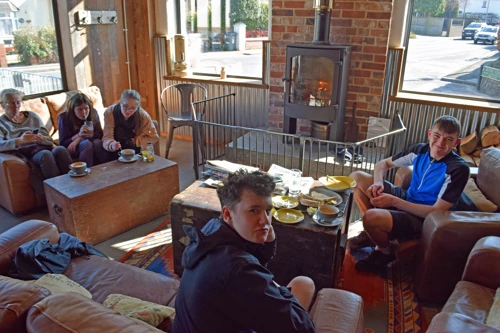 25 Feb 2018 · Café 3 Sixty, Bovey Tracey