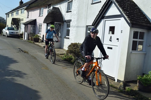 24 Feb 2019 · Bovey Tracey