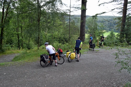 31 Jul 2019 · Lake District: Day 2: Hawkshead to Coniston Holly How YH