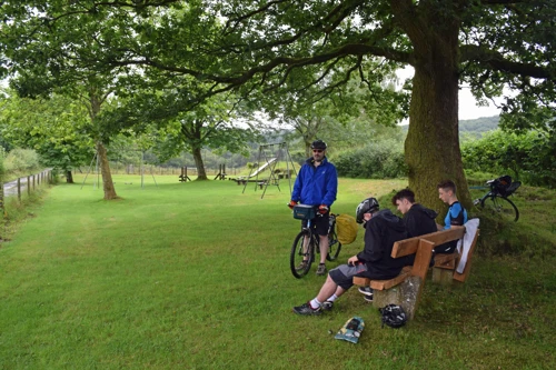 31 Jul 2019 · Lake District: Day 2: Hawkshead to Coniston Holly How YH
