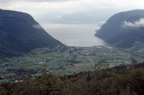 19 Aug 1989 · Norway: Day 4 Voss to Vangsnes