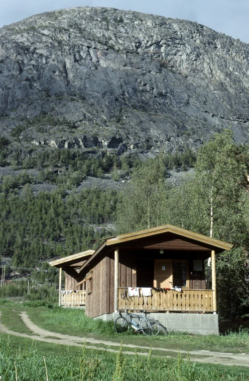 23 Aug 1989 · Norway: Day 8 Bøverdalen to Skjak