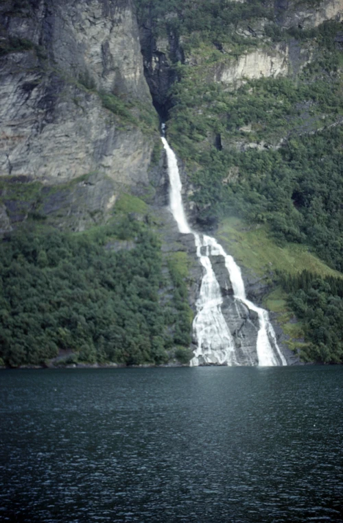 24 Aug 1989 · Norway: Day 9 Skjak to Hellesylt