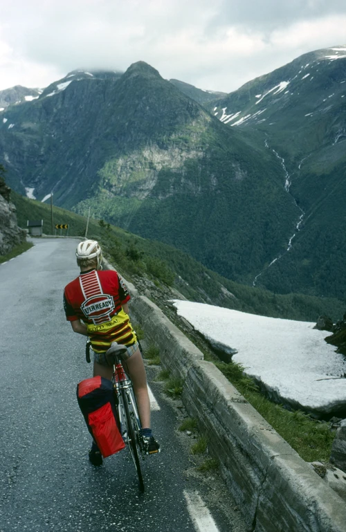28 Aug 1989 · Norway: Day 13 Viksdalen to Balestrand