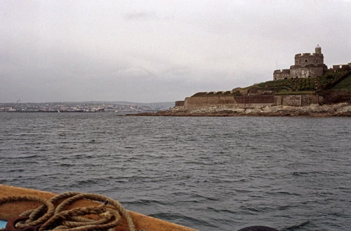 18 Apr 1990 · Cornish Coast: Day 3 Boswinger to Coverack