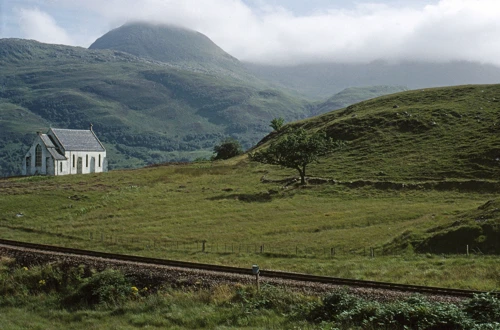 22 Aug 1990 · Scottish Highlands and Islands: Day 3 Glen Nevis to Garramore