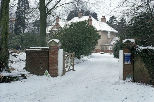 09 Feb 1991 · Crowcombe Youth Hostel: Day 1