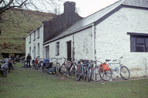 05 Apr 1991 · South and Mid Wales: Day 5 Bryn Poeth Uchaf to Tyncornel